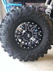 Шина Maxxis Carnivore 28x10R-14