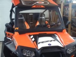 СТЕКЛО ВЕТРОВОЕ ТРИПЛЕКС ДЛЯ POLARIS PZR 800/900