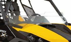 Cтекло оригинальное на can-am maverick 715001653